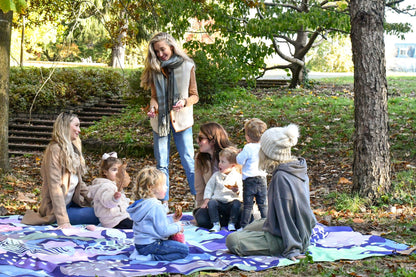 African Violet | XL Picnic Mat